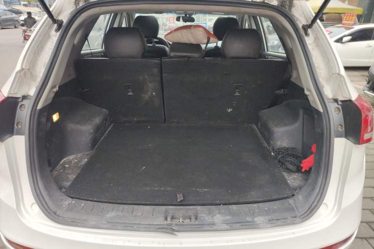 Used JAC Refine S5 2015 1.5T Manual Luxury Sport Edition
