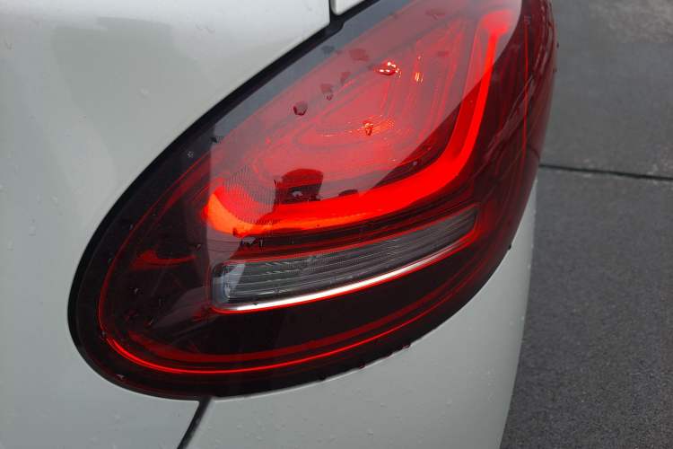 Used Wuling Bingo 2023 333 km Fast-Share Version Right Rear Taillight