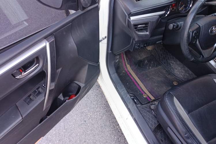 Used Toyota Corolla 2016 1.6L CVT GL-i Cool Edition