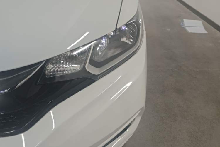 Used Honda Fit 2018 1.5L CVT Comfort Sunroof Version