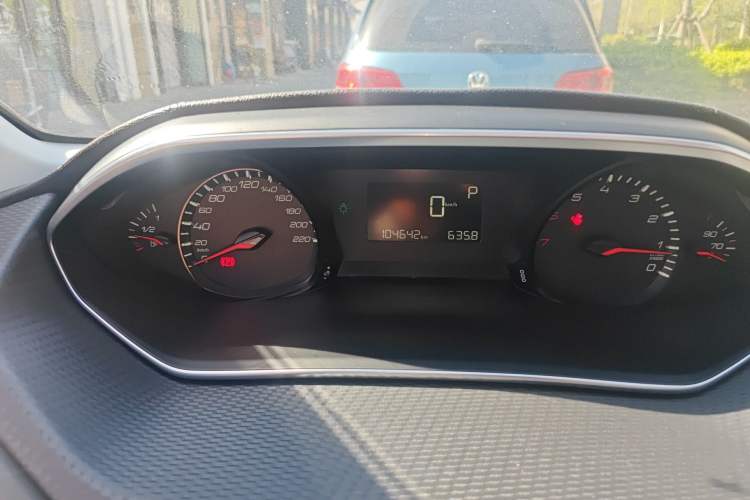 Used Peugeot 308 2016 1.6L Automatic Luxury Edition Odometer Close Up