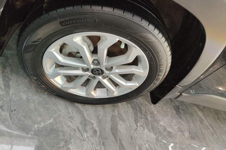 Used Toyota FRONTLANDER 2023 2.0L CVT Leading Edition