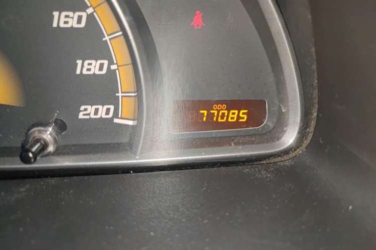 Used Chevrolet Sail 2013 Sedan 1.4L Manual Ideal Happiness Edition