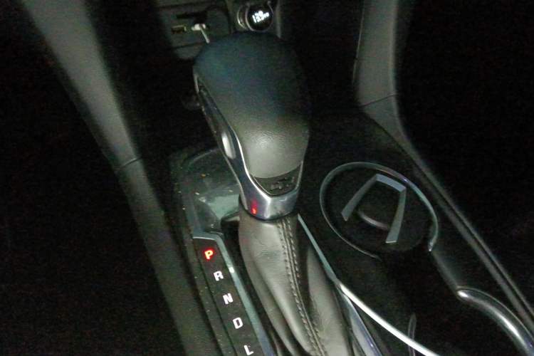 Used Chevrolet Equinox 2021 535T Chijie Edition Gear Lever