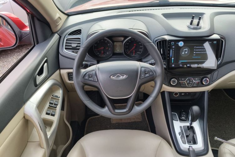 Used Chery Tiggo 5 2014 2.0L CVT Joyful Edition
