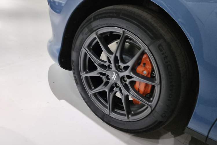 Used IM LS6 2025 Lingxi Intelligent Driving Edition Exterior 4