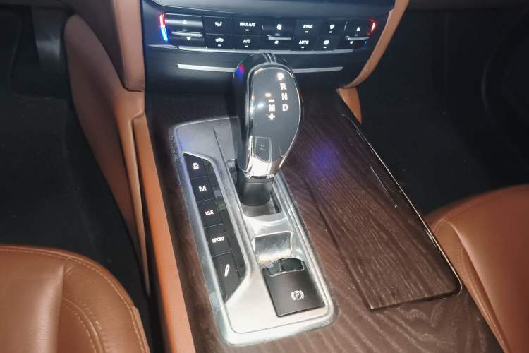 Used Maserati President 2013 3.0T Standard Model
