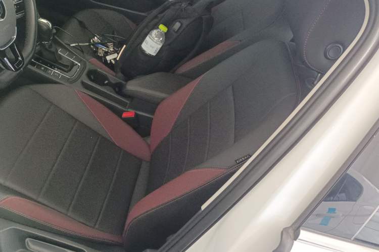 Used Volkswagen Bora 2021 200TSI DSG Elite Smart Connectivity Version Left Front Seat