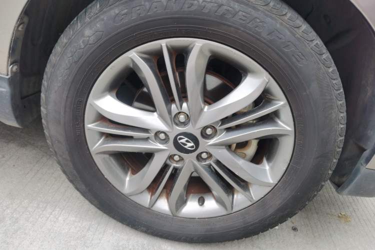 Used Hyundai ix35 2013 2.0L Automatic 2WD Comfort GL China IV Standard