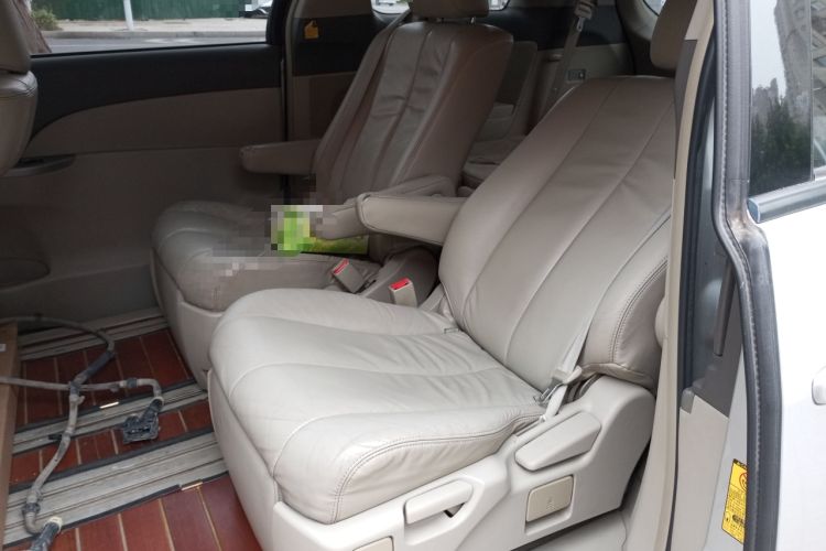 Used Toyota Previa 2007 3.5L 7-Seater Luxury Version
