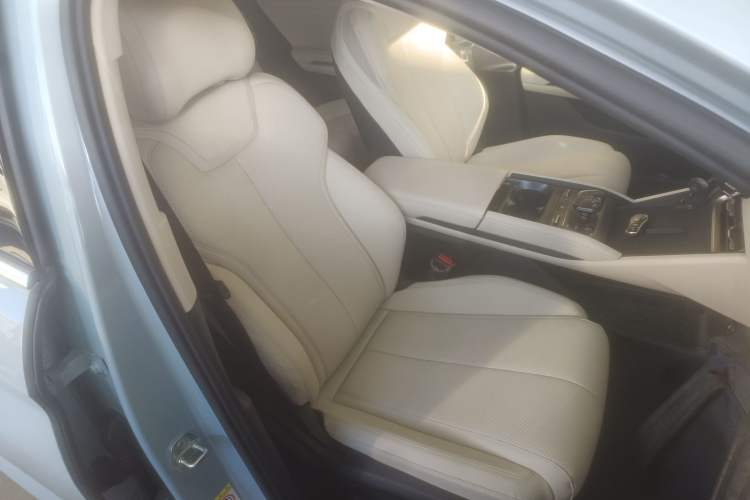 Used BYD Qin L 2024 DM-i 80KM Leading Model