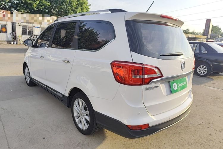 Used Baojun 730 2016 1.5L Manual Standard Version 7 Seats
