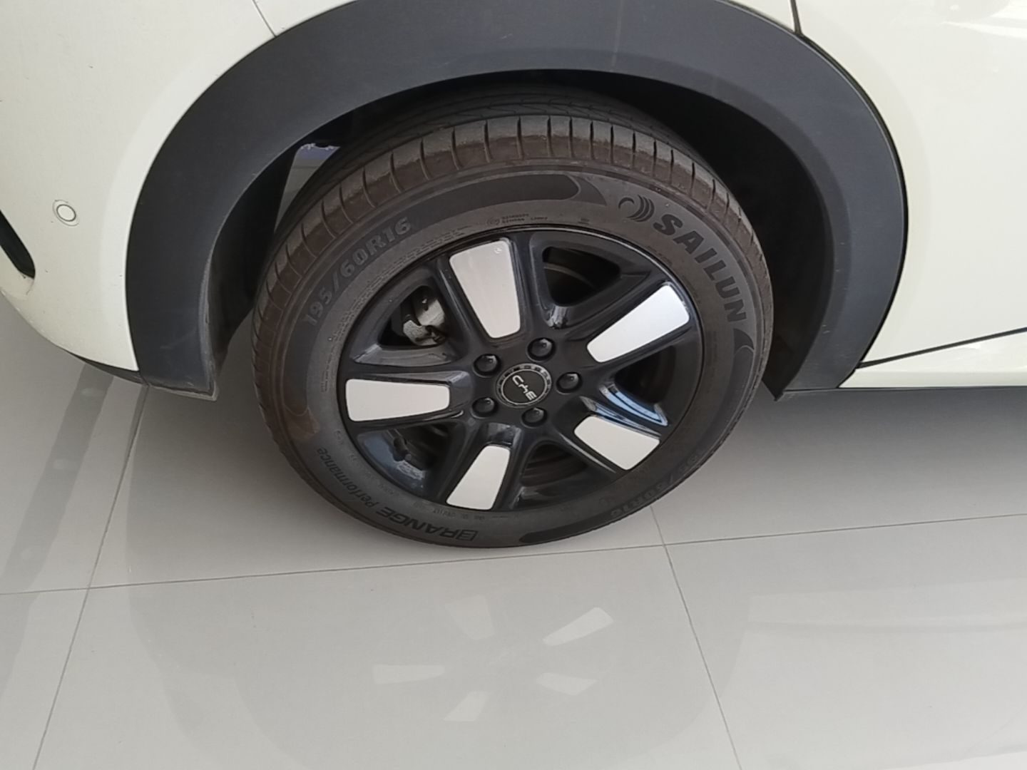 BYD Dolphin 2025 Intelligent Driving Version 410 km Fashion Edition — снимка 11