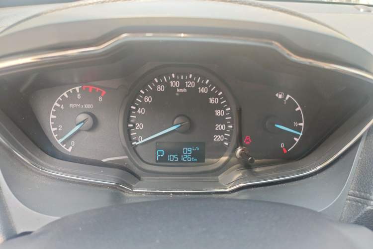 Used Ford Escort 2015 1.5L Automatic Fashion Model