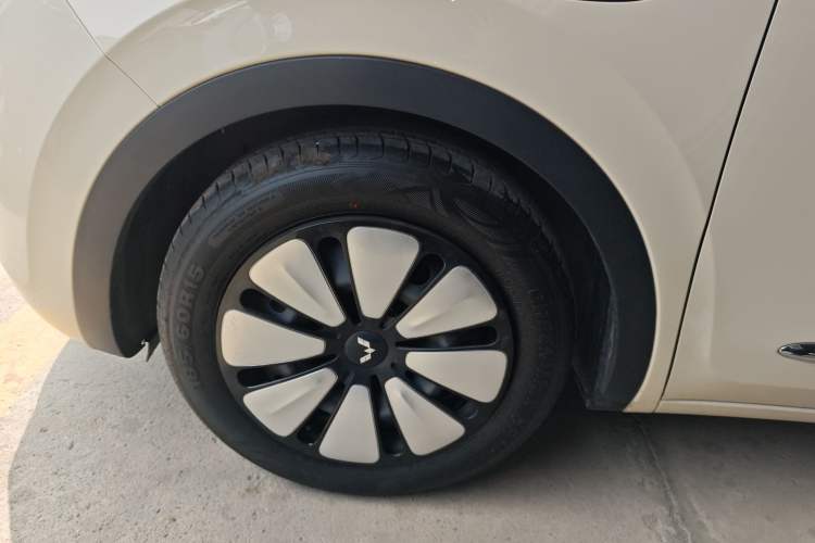 Used Wuling Bingo 2025 333 km Enjoyment Version Left Front Wheel Hub
