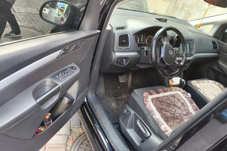 Used Volkswagen Sharan 2018 380TSI Comfort Edition 7-Seater
