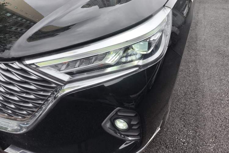 Used Haval M6 2021 PLUS 1.5T Manual Luxury Smart Connectivity Model