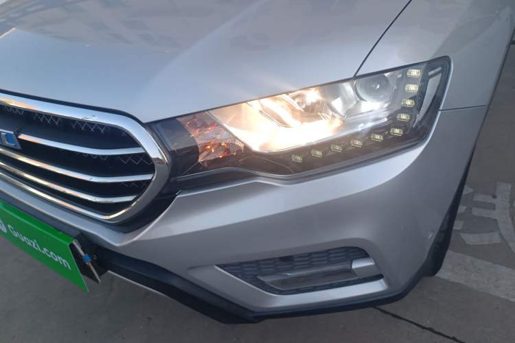 Used Haval H6 Coupe 2015 Blue Label 2.0T Automatic Two-Wheel Drive Elite Model
