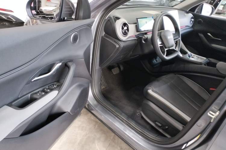 Used BYD Sealion 05 DM-i 2025 DM-i 115KM Prestige Model
