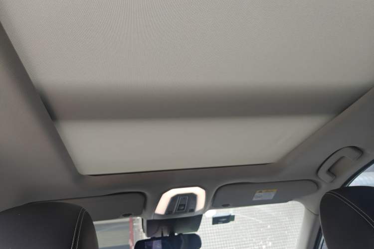 Used Venucia Star 2020 260T Automatic 48V Mild Hybrid Turbocharged Star Edition