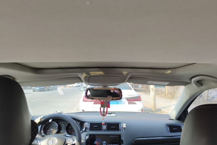 Used Volkswagen Sagitar 2015 230TSI Automatic Luxury Model