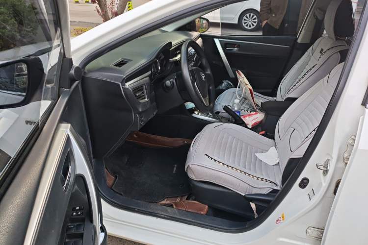 Used Toyota Corolla 2014 1.6L CVT GL Driver Seat