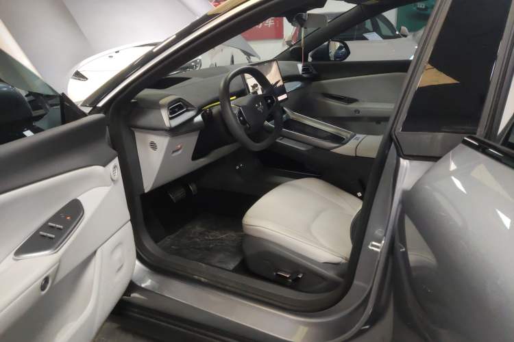 Used ARCFOX Alpha S5 2024 708MAX 200kW
