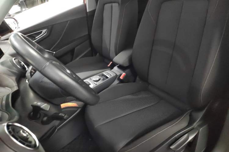 Used Audi Q2L 2018 35 TFSI Launch Exclusive Edition China V