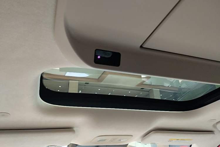 Used Wey Lanshan 2025 Four-Wheel Drive Max