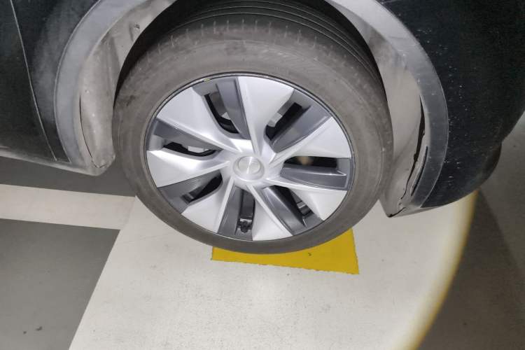 Used Tesla Model Y 2024 Rear-Wheel-Drive Version