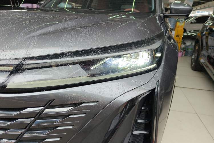 Used CHANGAN CS75 PLUS 2023 3rd Generation 1.5T Automatic Prestige Model Left Front Headlight