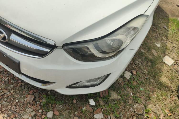 Used Hyundai Elantra (5th Generation / Langdong) 2015 1.6L Automatic Luxury Model
