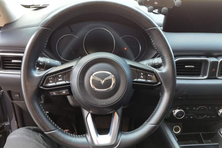 Used Mazda CX-5 2022 2.0L Automatic Two-Wheel Drive Zhiya Version
