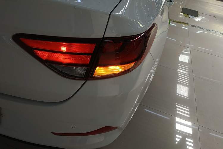 Used Hyundai Celesta 2020 1.6L Automatic GL Enjoyable Edition
