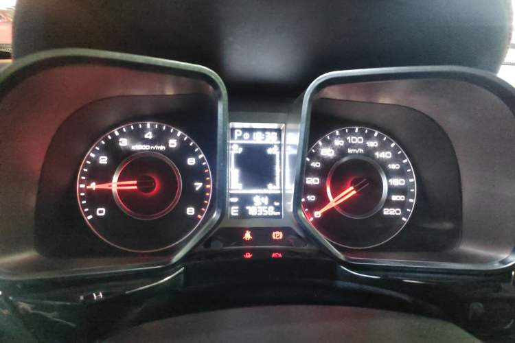 Used Zotye Domy X5 2015 1.5T CVT Landlord Model China IV Standard