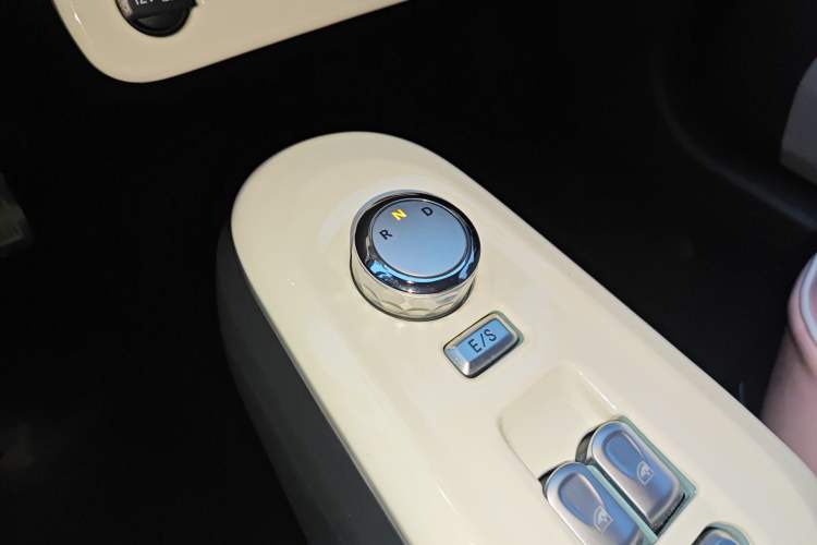 Used CHANGAN NEVO Lumin 2022 155 km – Refreshingly Sweet Edition