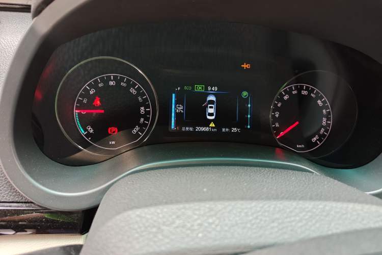 Used BYD e5 2017 300 Prestige Edition
