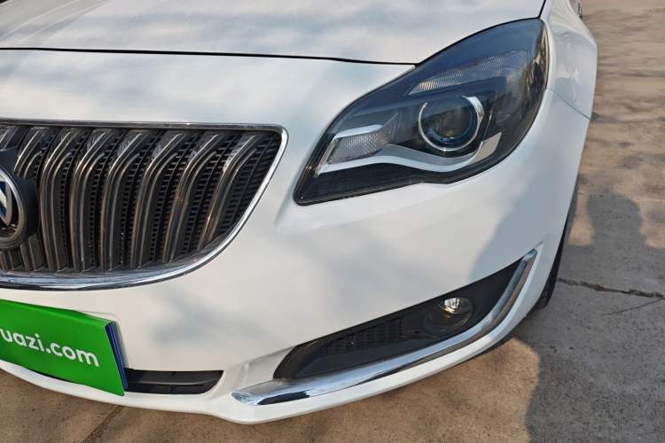 Used Buick Regal 2015 2.0L Leading Fashion Edition