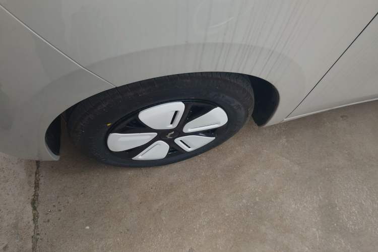 Used Wuling Hongguang MINIEV 2025 Four-Door Version Advanced Edition
