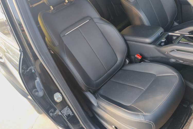 Used iCAR 03T 2024 501km Four-wheel Drive Long-Range Version Right Front Seat