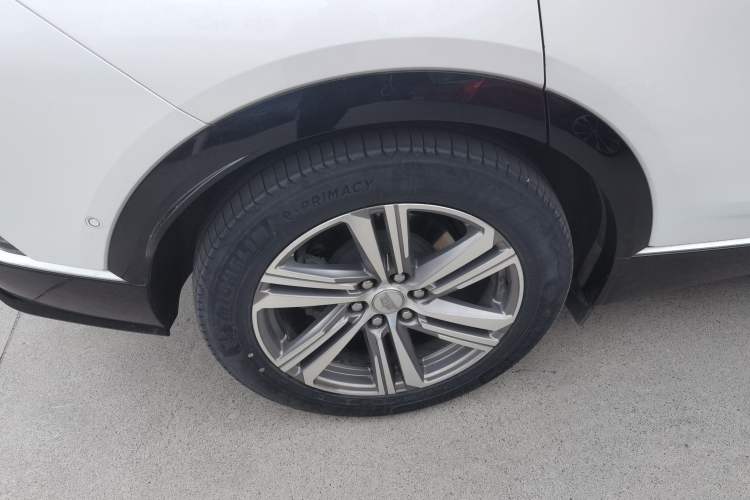 Used Cadillac LYRIQ 2022 Rear-Drive Long-Range Luxury Edition Exterior 5