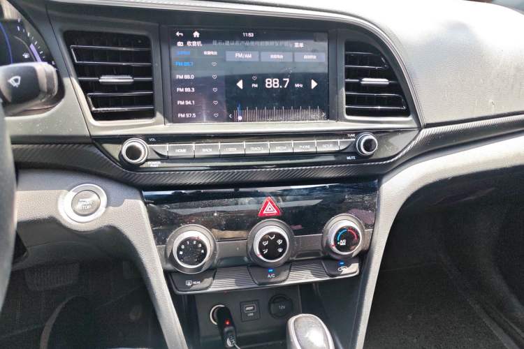 Used Hyundai Elantra (6th Generation / Lingdong) 2019 1.4T Dual-Clutch Xuan Dong · Dynamic Model