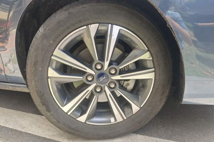 Used Ford Escort 2021 1.5L Automatic Platinum Edition