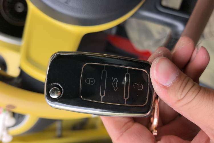 Used Volkswagen Beetle 2013 1.4TSI Fashion Edition Vehicle Key