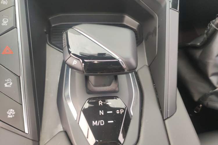 Used Lynk & Co 06 2023 Remix 1.5T JinPro
