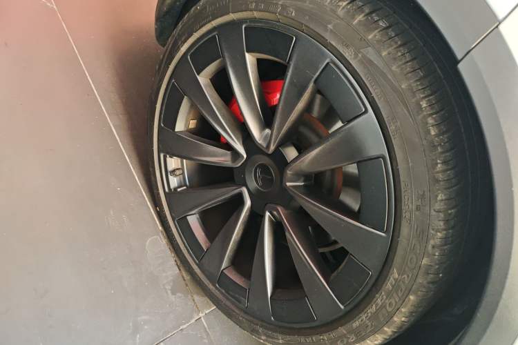 Used Tesla Model X 2023 Three-Motor All-Wheel-Drive Plaid Version
