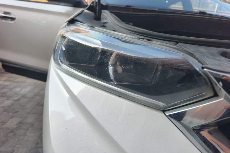 Used Dongfeng Aeolus AX7 2019 1.6T Automatic AI Pioneer Model China V Standard Exterior 6