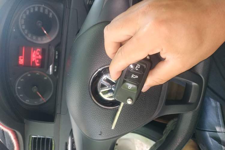 Used Volkswagen Santana 2016 1.6L Automatic Fashion Edition