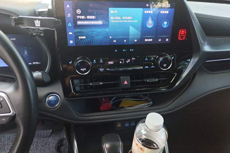 Used Toyota Crown Kluger 2021 2.5L HEV Four-Wheel Drive Premium Edition Audio And AC Panel