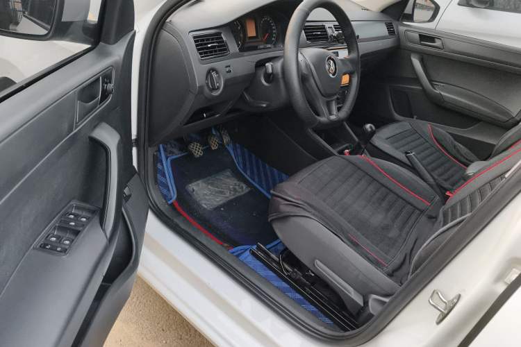 Used Volkswagen Santana 2021 1.5L Manual Fashion Edition
